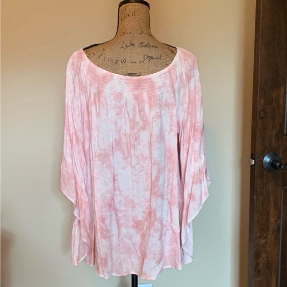 LAST ONE! Fun pink plus top-New! - Picture 3 of 4